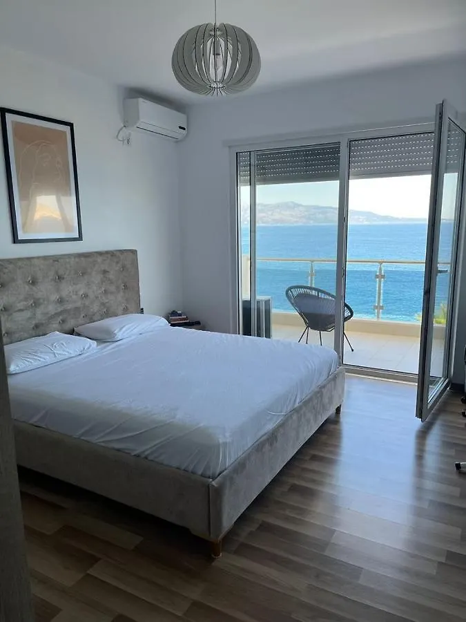 Geni Apartments White Residence Sarandë