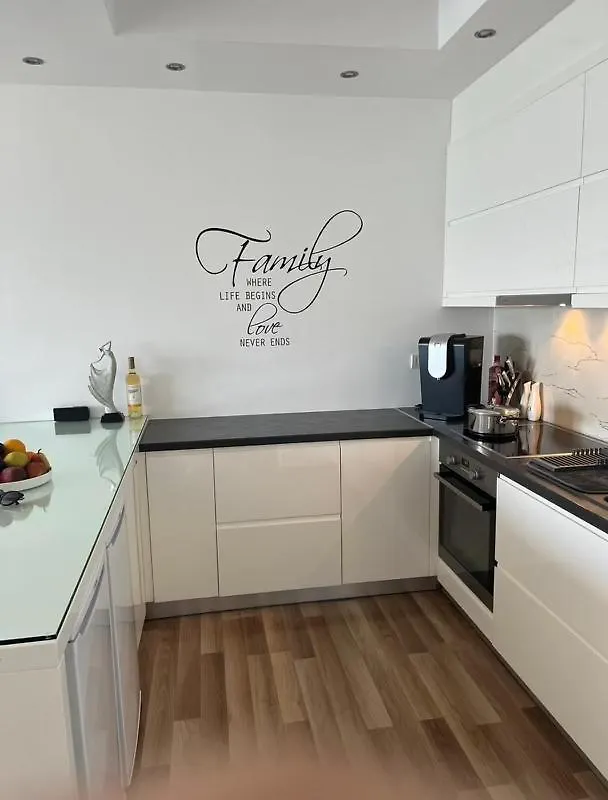Geni Apartments White Residence Sarandë